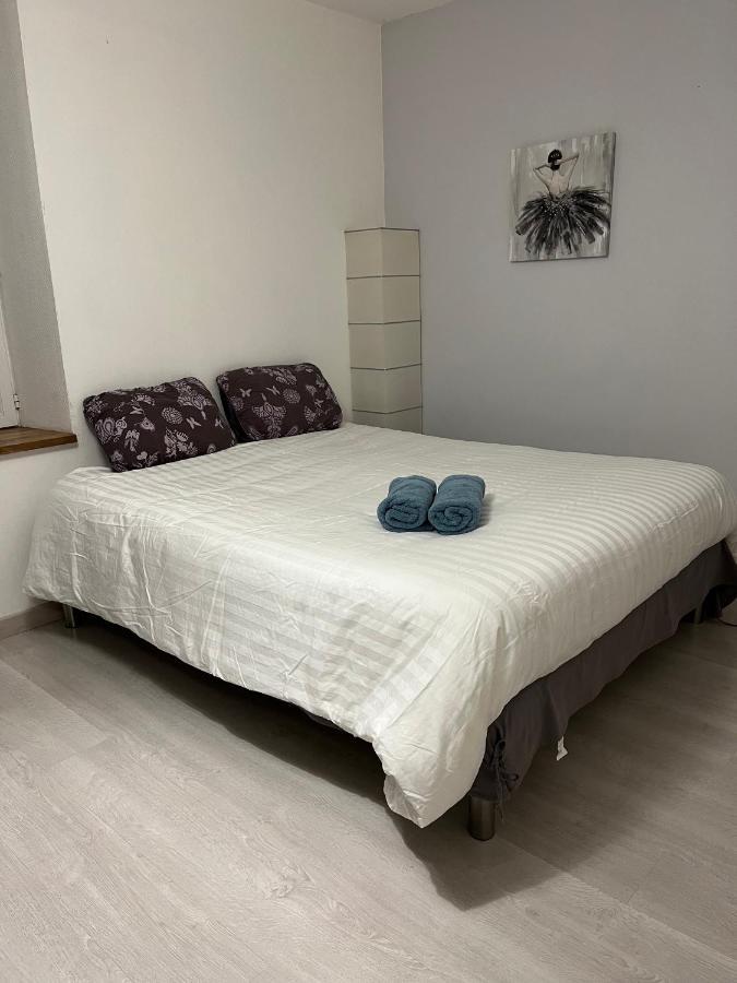 Gite La Janiat Montigny-sur-l'Ain Zewnętrze zdjęcie